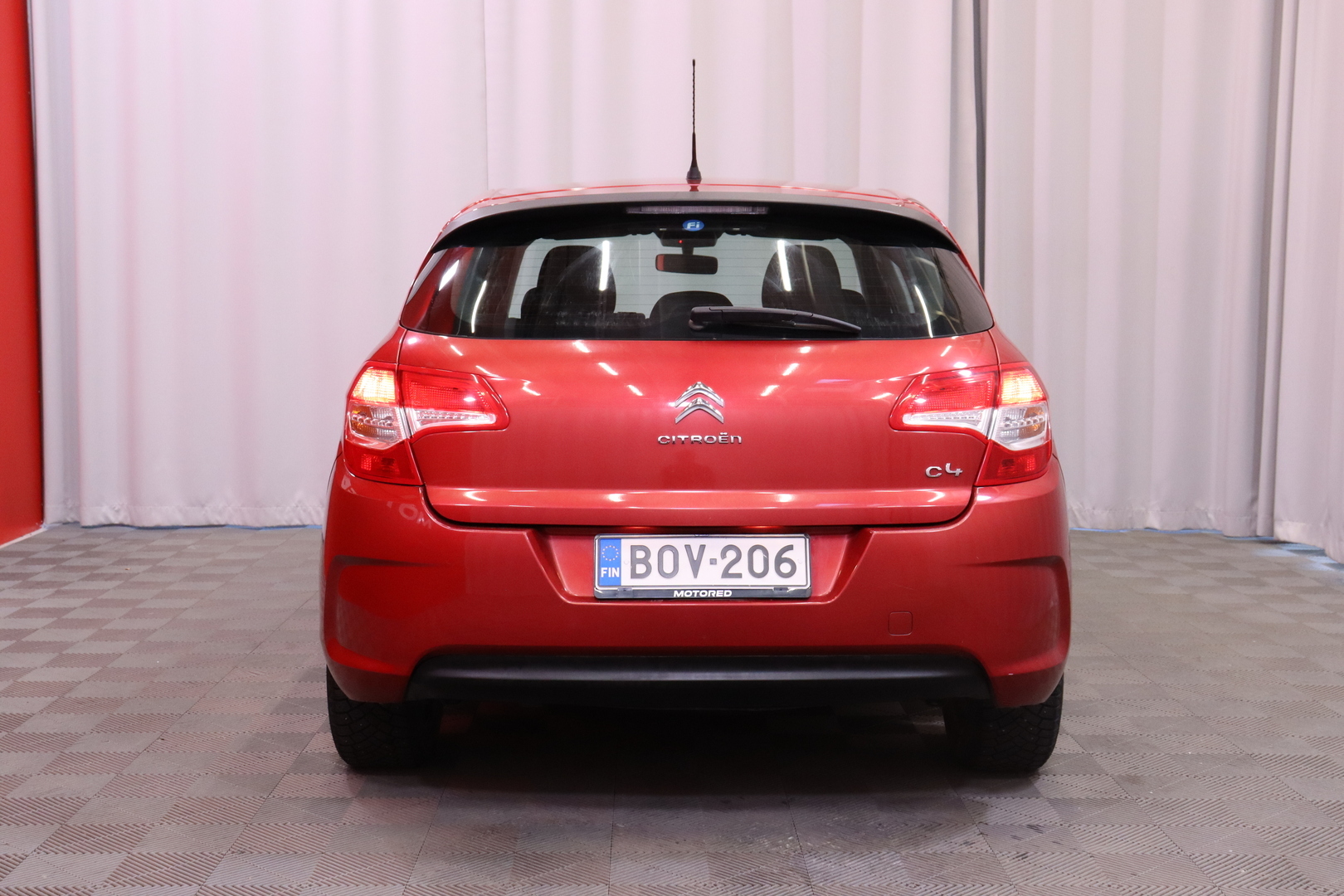 Citroen - C4 - VTi 120 Attraction - Viistoperä