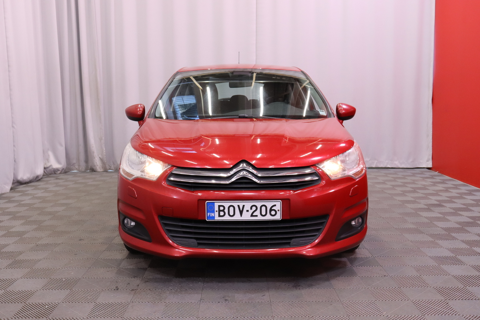 Citroen - C4 - VTi 120 Attraction - Viistoperä