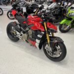 Ducati - Streetfighter - V4 S // Arrow / Supercorsa / Huoltokirja // - Moottoripyörä