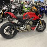 Ducati - Streetfighter - V4 S // Arrow / Supercorsa / Huoltokirja // - Moottoripyörä