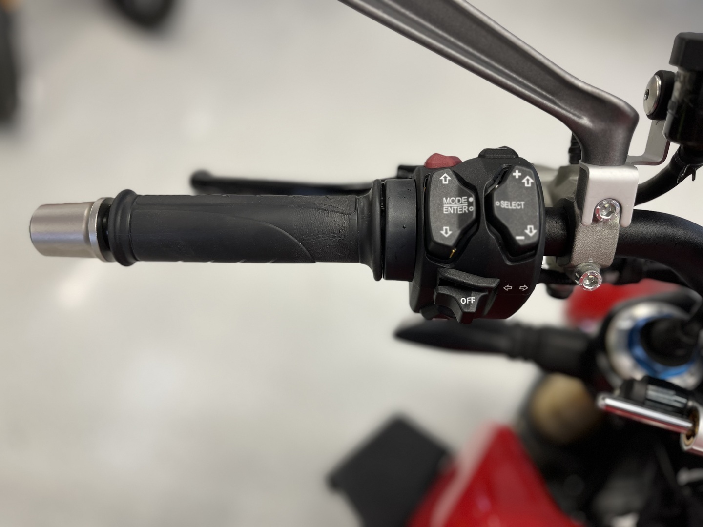 Ducati - Streetfighter - V4 S // Arrow / Supercorsa / Huoltokirja // - Moottoripyörä