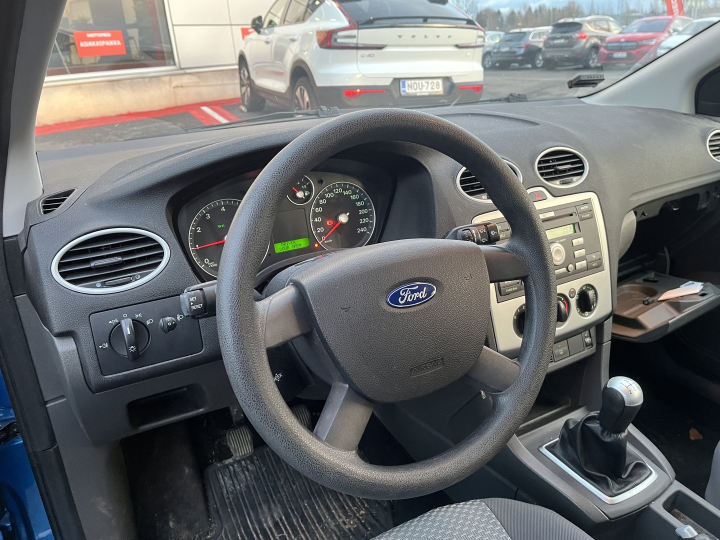 Ford - Focus - 2D FOCUS HATCHBACK 1.6-DA3/264 - Viistoperä