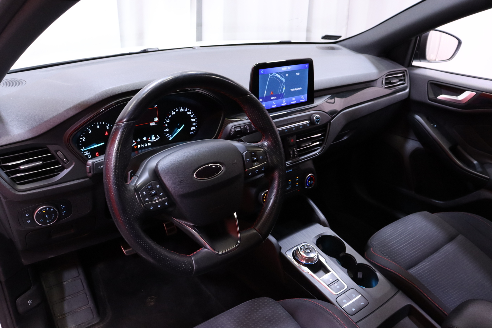 Ford - Focus - 1,5 EcoBoost 150hv A8 ST-Line Wagon - Farmari