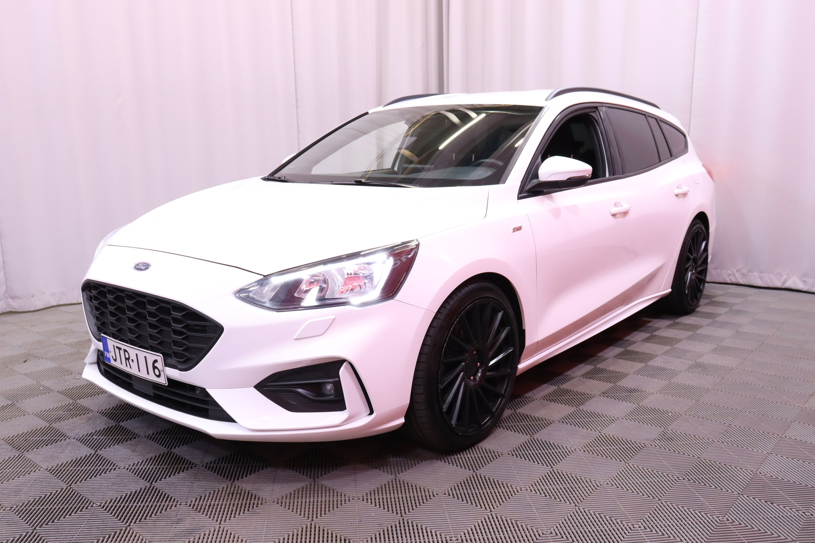 Ford Focus 2019, bild 6/35