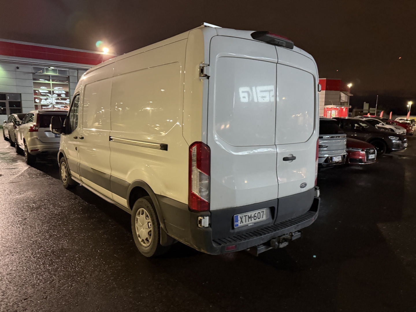 Ford - Transit - Van 350 2,0 TDCi 130 hv A6 Etuveto Limited L3H2 3,39 - Pakettiauto
