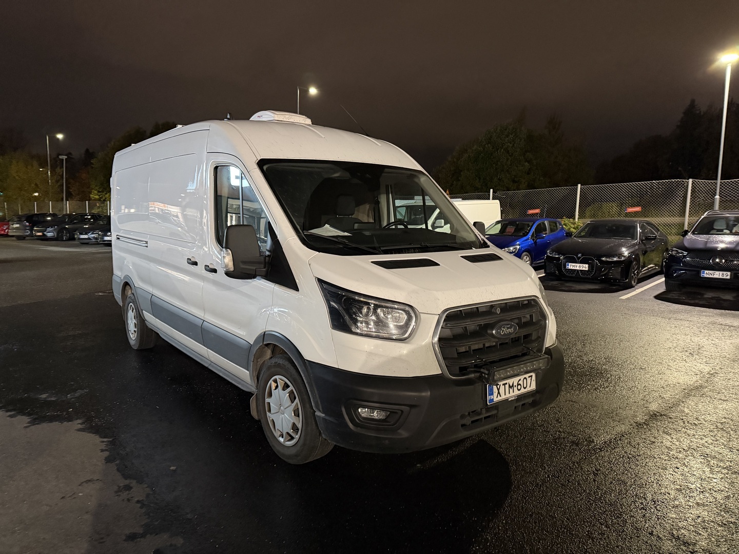 Ford - Transit - Van 350 2,0 TDCi 130 hv A6 Etuveto Limited L3H2 3,39 - Pakettiauto