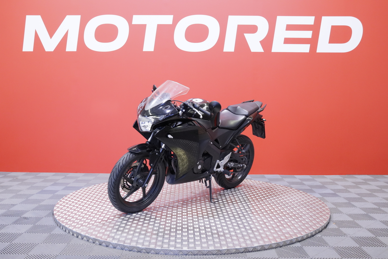 Honda - CBR - 125 R // Myydään osoitteessa huutokaupat.com // - Moottoripyörä