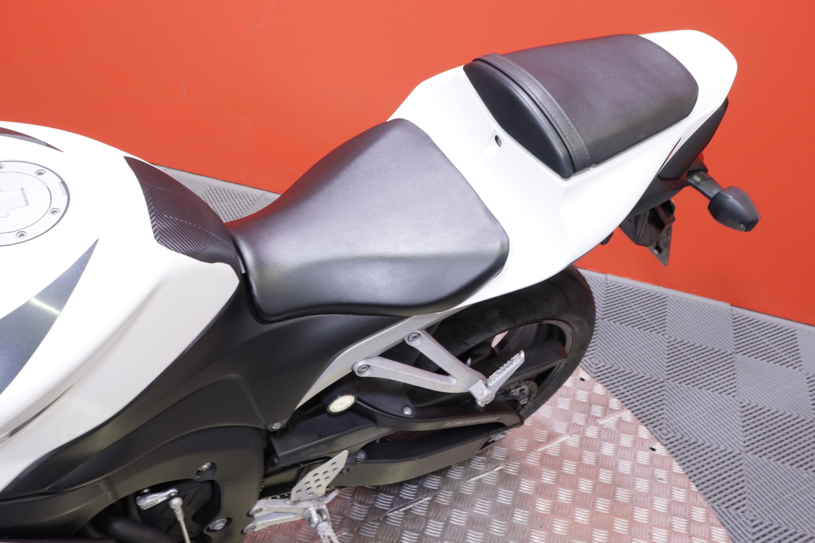Honda - CBR - 600RR // HESD / Suomipyörä / Huoltokirja // - Moottoripyörä