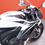 Honda - CBR - 600RR // HESD / Suomipyörä / Huoltokirja // - Moottoripyörä