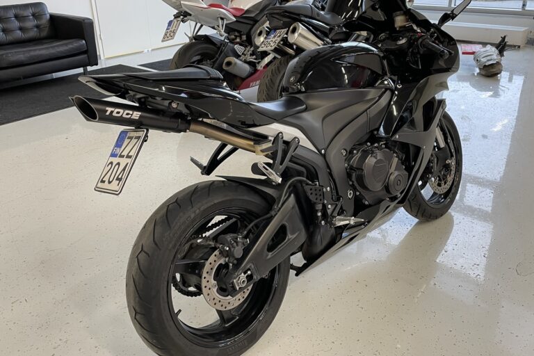 Honda CBR