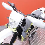 Husqvarna - 701 - Supermoto // Huoltokirja / Arrow / TC // - Moottoripyörä