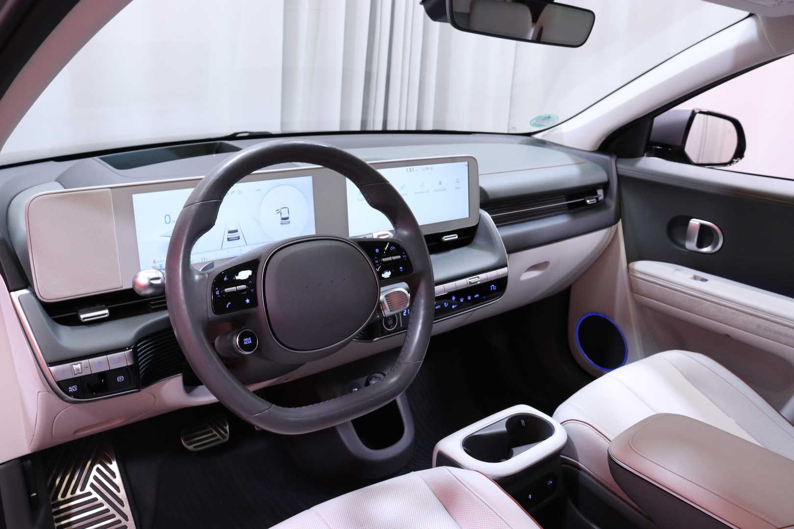 Hyundai - IONIQ 5 - 73 kWh 305 hv AWD Premium - Viistoperä