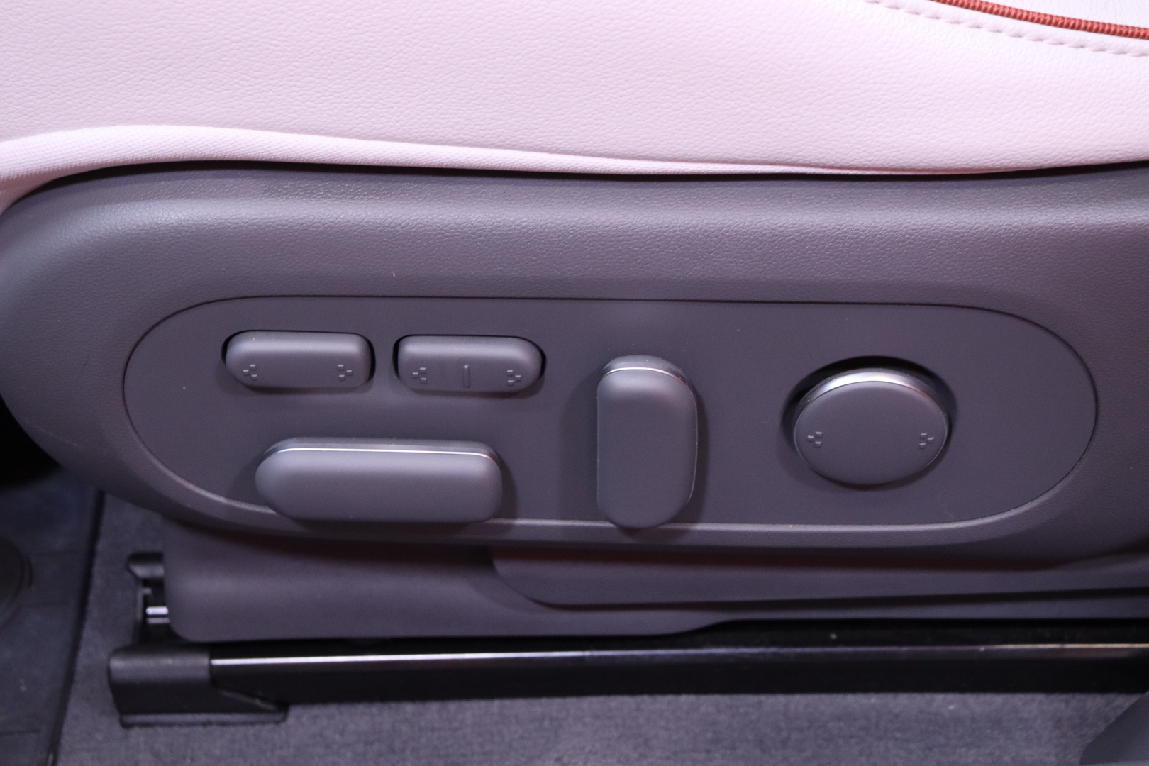 Hyundai - IONIQ 5 - 73 kWh 305 hv AWD Premium - Viistoperä