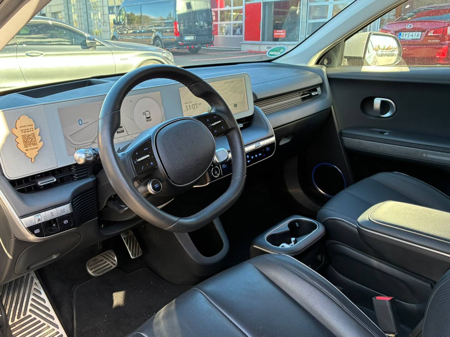 Hyundai - IONIQ 5 - 77 kWh 325 hv AWD Premium - Maastoauto