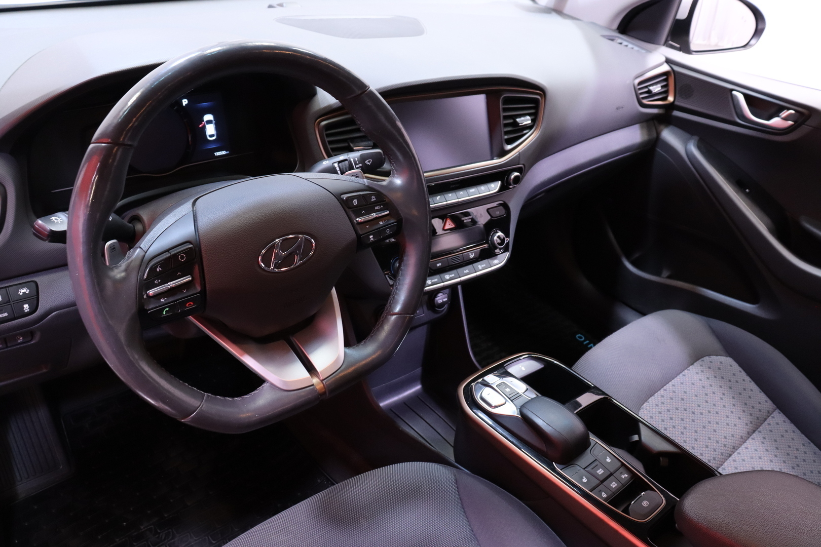 Hyundai - IONIQ electric - Style - Viistoperä