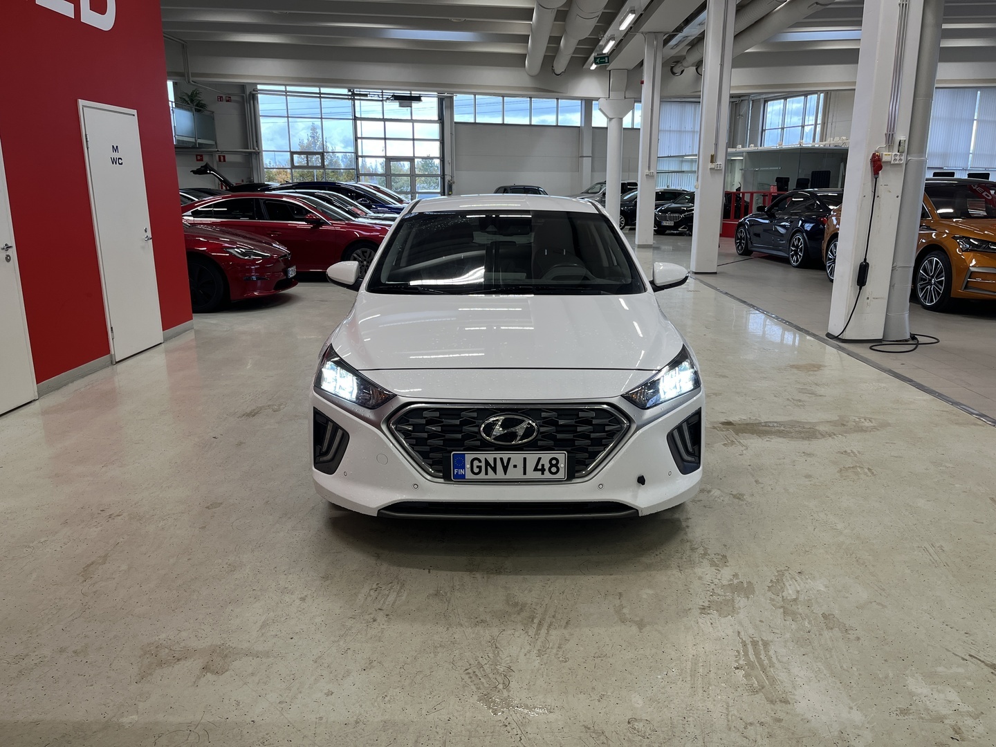 Hyundai Ioniq Plug-In 2021, bild 2/14