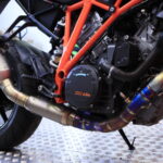 KTM - 1290 - Super Duke R // Vähän ajettu! / Huoltokirja / Akrapovic kokoputkisto / Ducktail / Ajomodet / ABS // - Moottoripyörä