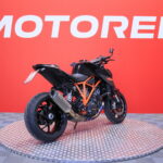 KTM - 1290 - Super Duke R // Vähän ajettu! / Huoltokirja / Akrapovic kokoputkisto / Ducktail / Ajomodet / ABS // - Moottoripyörä