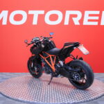 KTM - 1290 - Super Duke R // Vähän ajettu! / Huoltokirja / Akrapovic kokoputkisto / Ducktail / Ajomodet / ABS // - Moottoripyörä