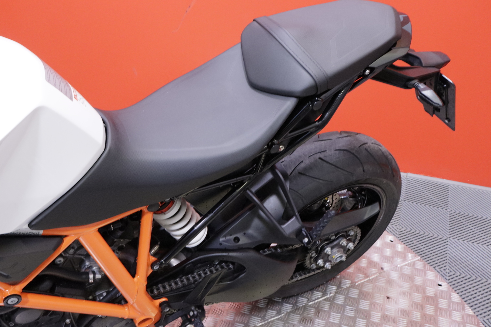 KTM - 1290 - Super Duke R // Suomipyörä / MTC / TFT / Ajomodet // - Moottoripyörä