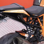 KTM - 1290 - Super Duke R // Huoltokirja / Akrapovic / MTC / Ajomodet // - Moottoripyörä