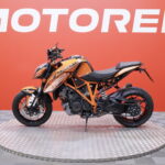 KTM - 1290 - Super Duke R // Huoltokirja / Akrapovic / MTC / Ajomodet // - Moottoripyörä