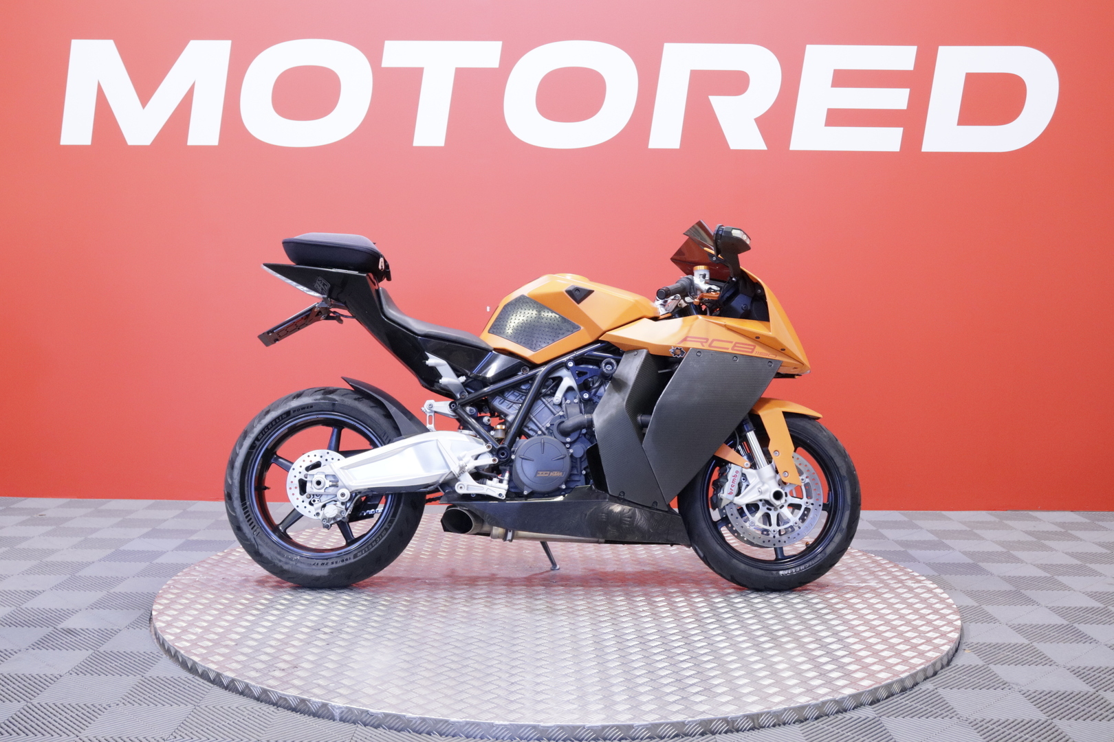 KTM - RC - 8 // Huoltokirja / Shifter / Kaatumatapit / Takalaukku // - Moottoripyörä