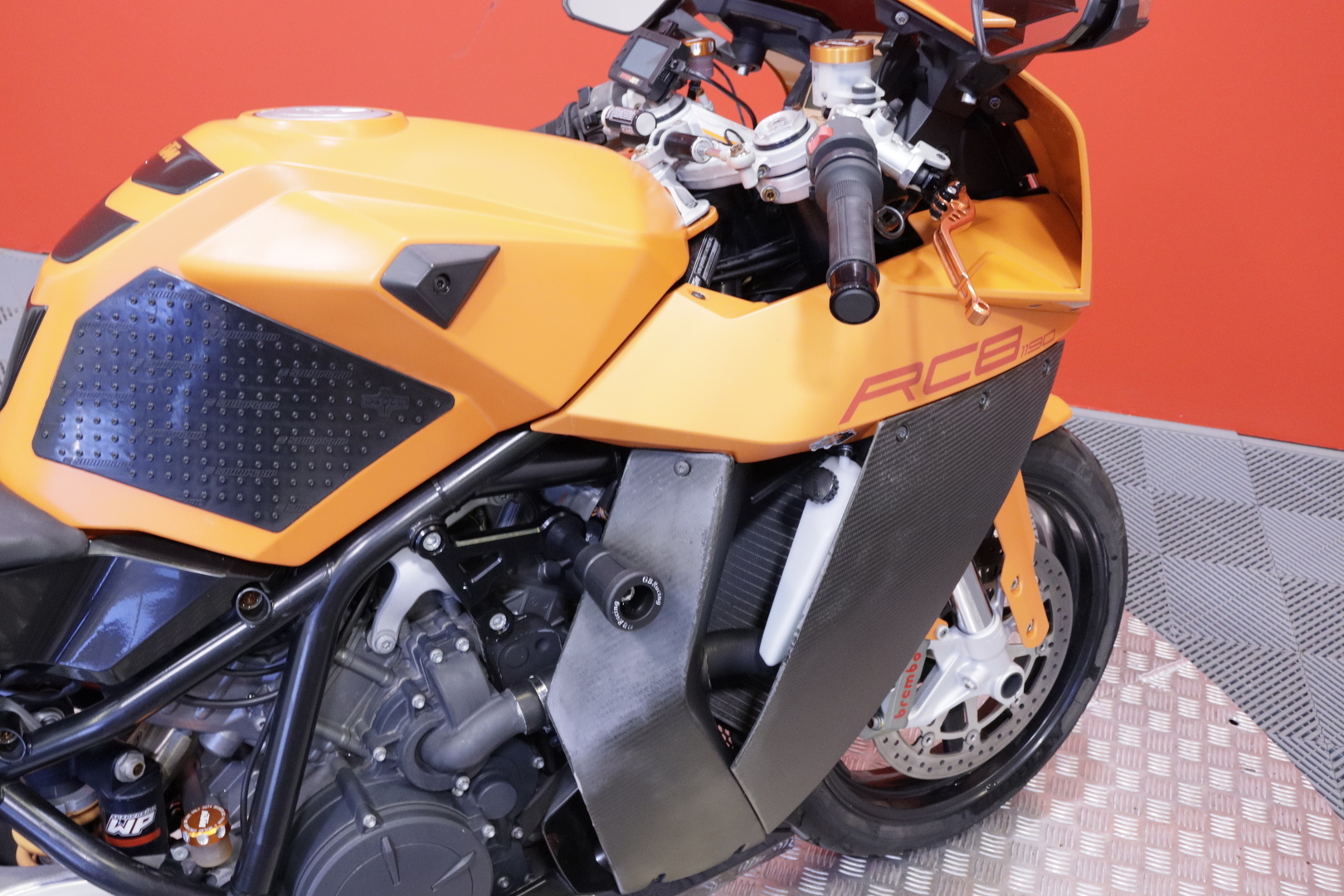 KTM - RC - 8 // Huoltokirja / Shifter / Kaatumatapit / Takalaukku // - Moottoripyörä