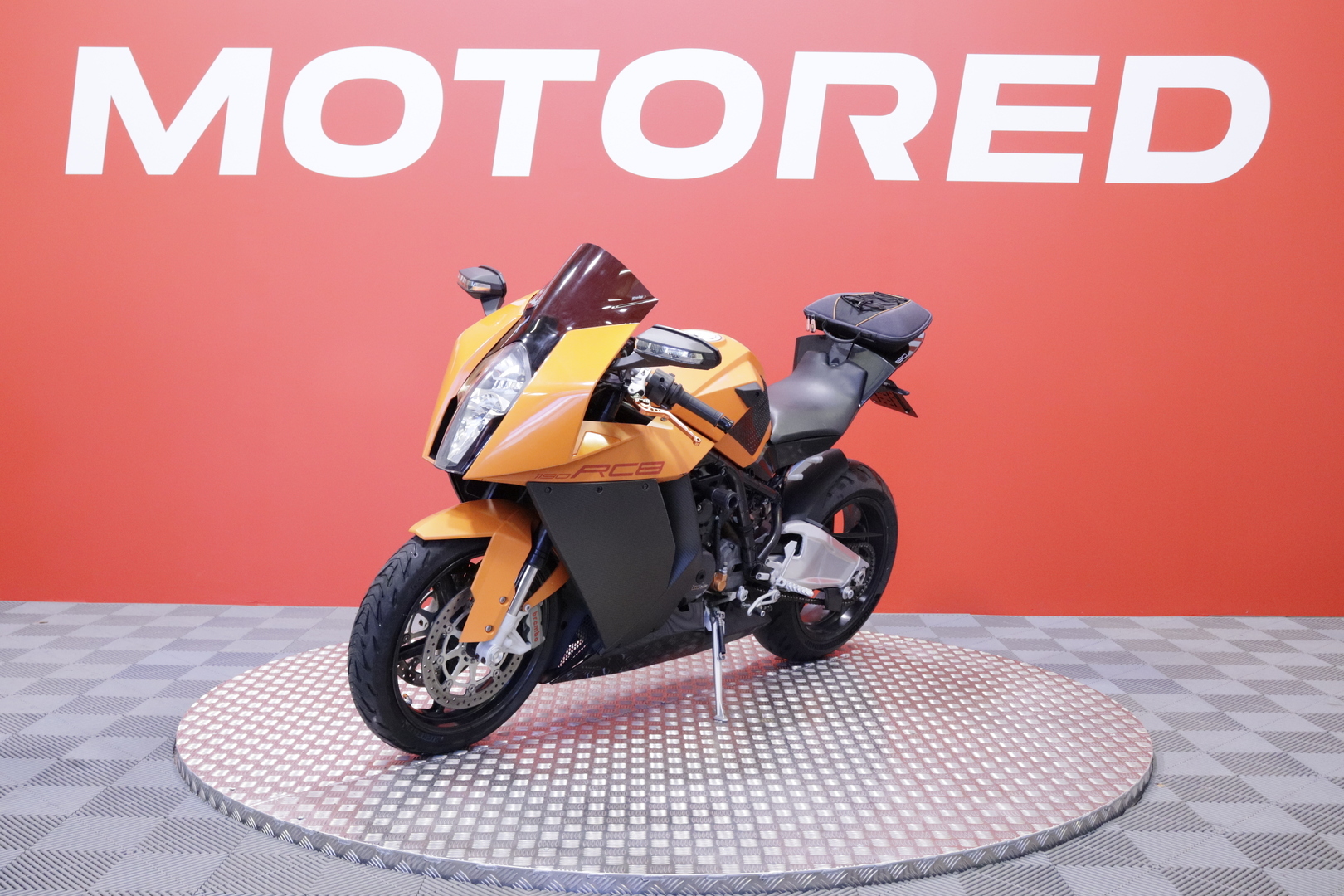 KTM - RC - 8 // Huoltokirja / Shifter / Kaatumatapit / Takalaukku // - Moottoripyörä