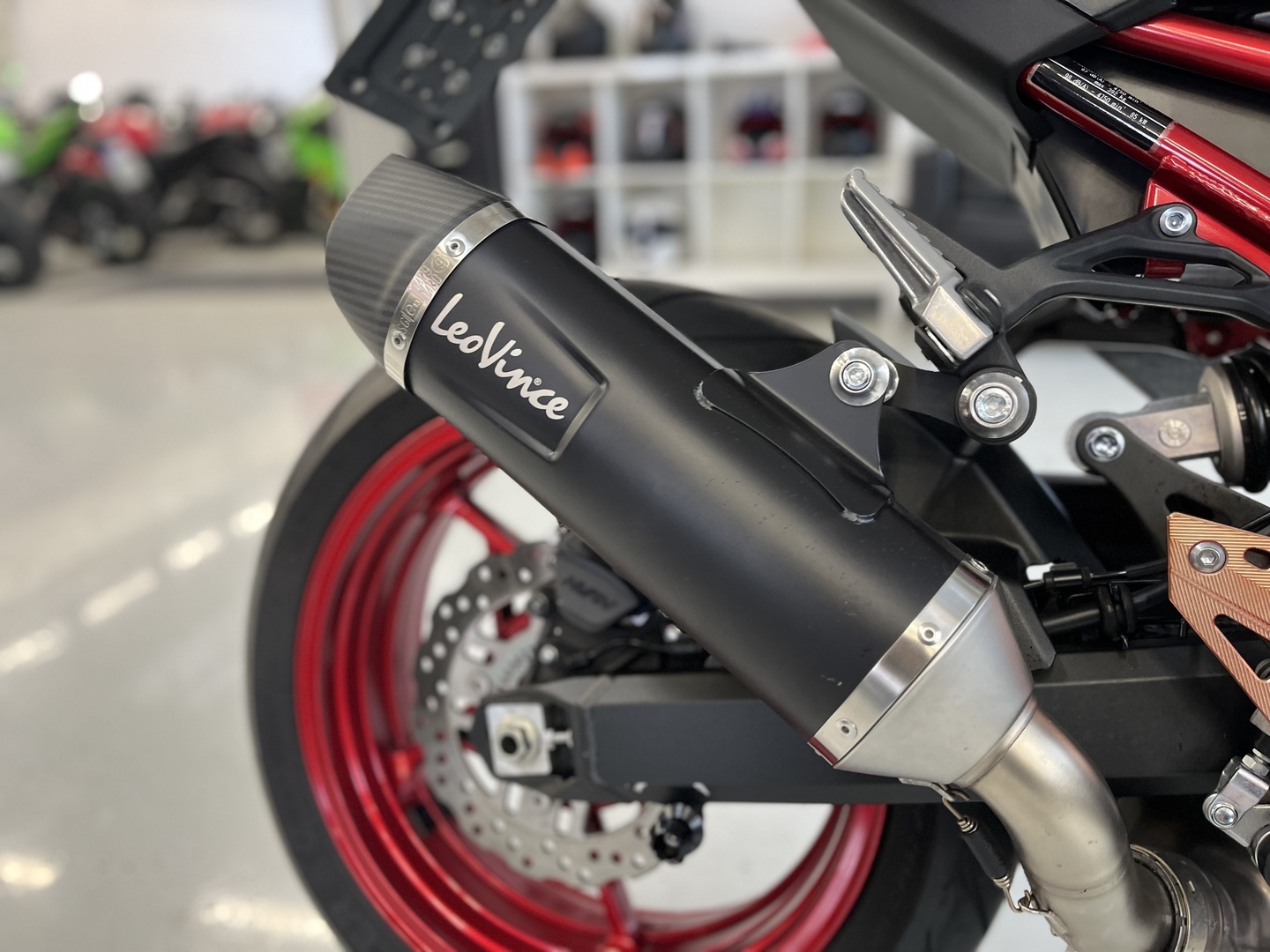 Kawasaki - Z - 900 // Juuri saapunut! / LeoVince / Shifter // - Moottoripyörä