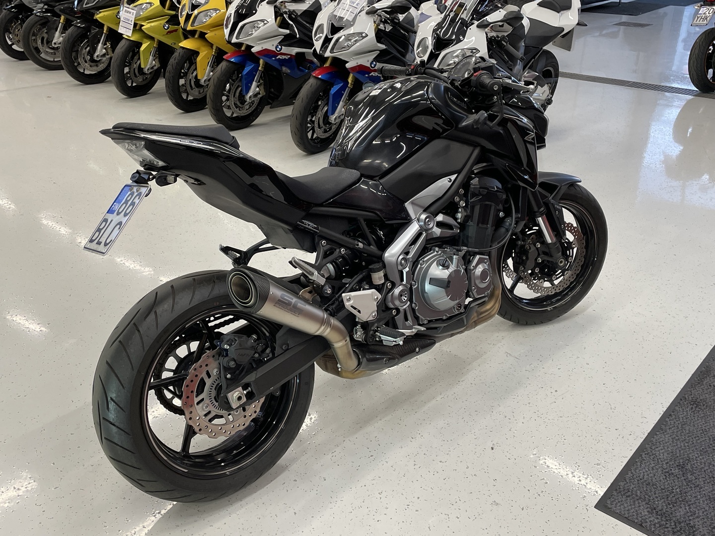 Kawasaki - Z - 900 // Juuri saapunut / ABS / SC Project // - Moottoripyörä