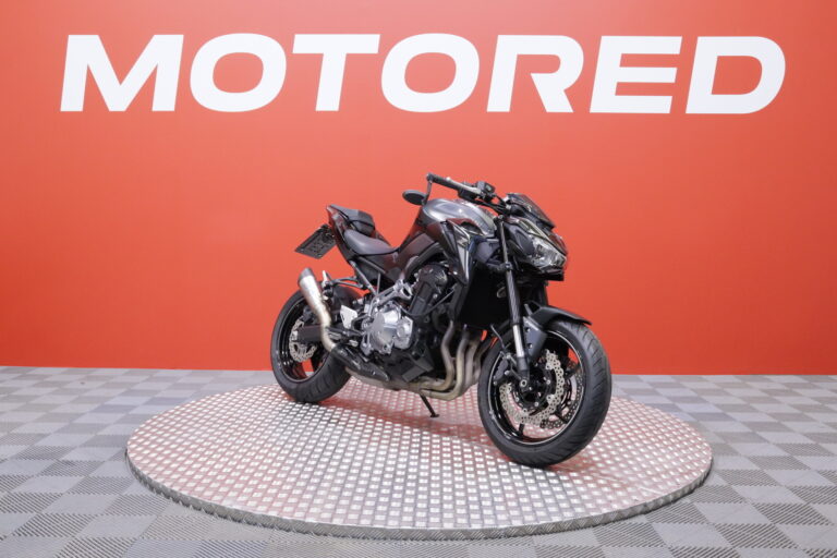 Kawasaki - Z - 900 // Suomipyörä / ABS / SC Project // - Moottoripyörä