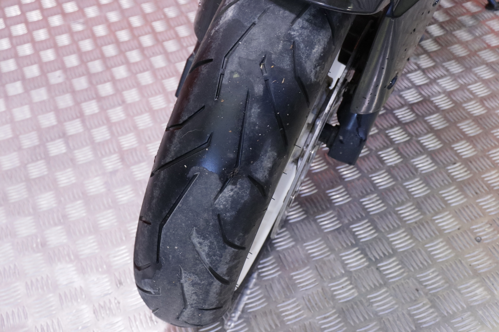 Kawasaki - Z - 750 // Myydään osoitteessa Huutokaupat.com! // - Moottoripyörä