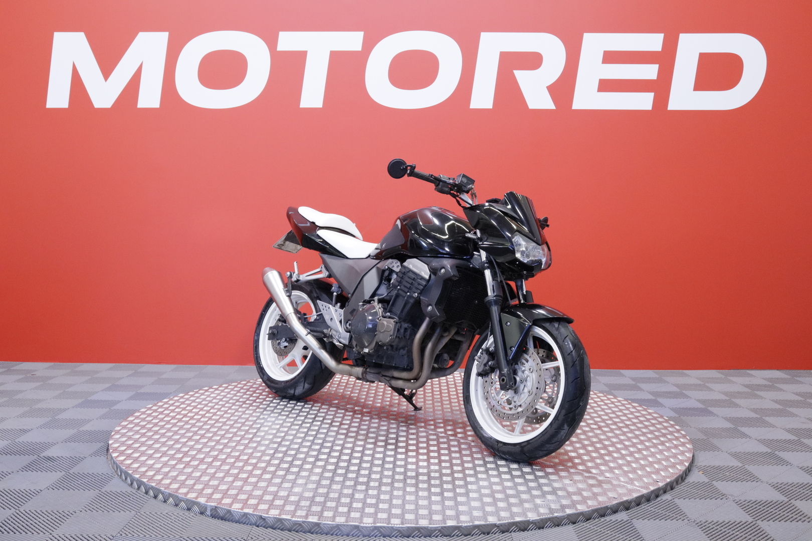 Kawasaki - Z - 750 // Myydään osoitteessa Huutokaupat.com! // - Moottoripyörä
