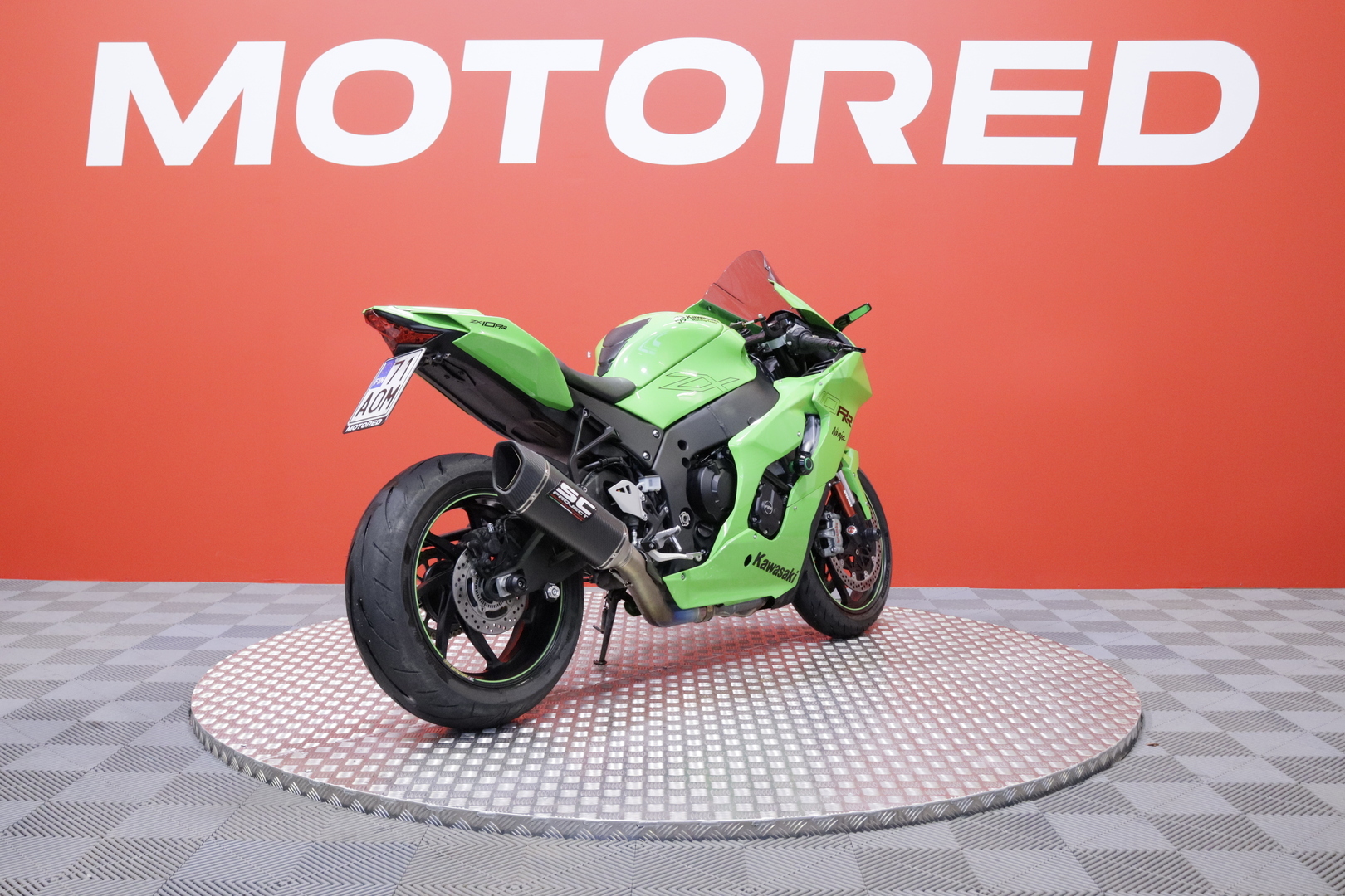 Kawasaki - ZX-10R - // RR-Malli / 1.Om Suomi-pyörä / Huoltokirja / SC Project / 200HP / Penkitetty / KQS / Takovanteet / KIBS / Showa // - Moottoripyörä
