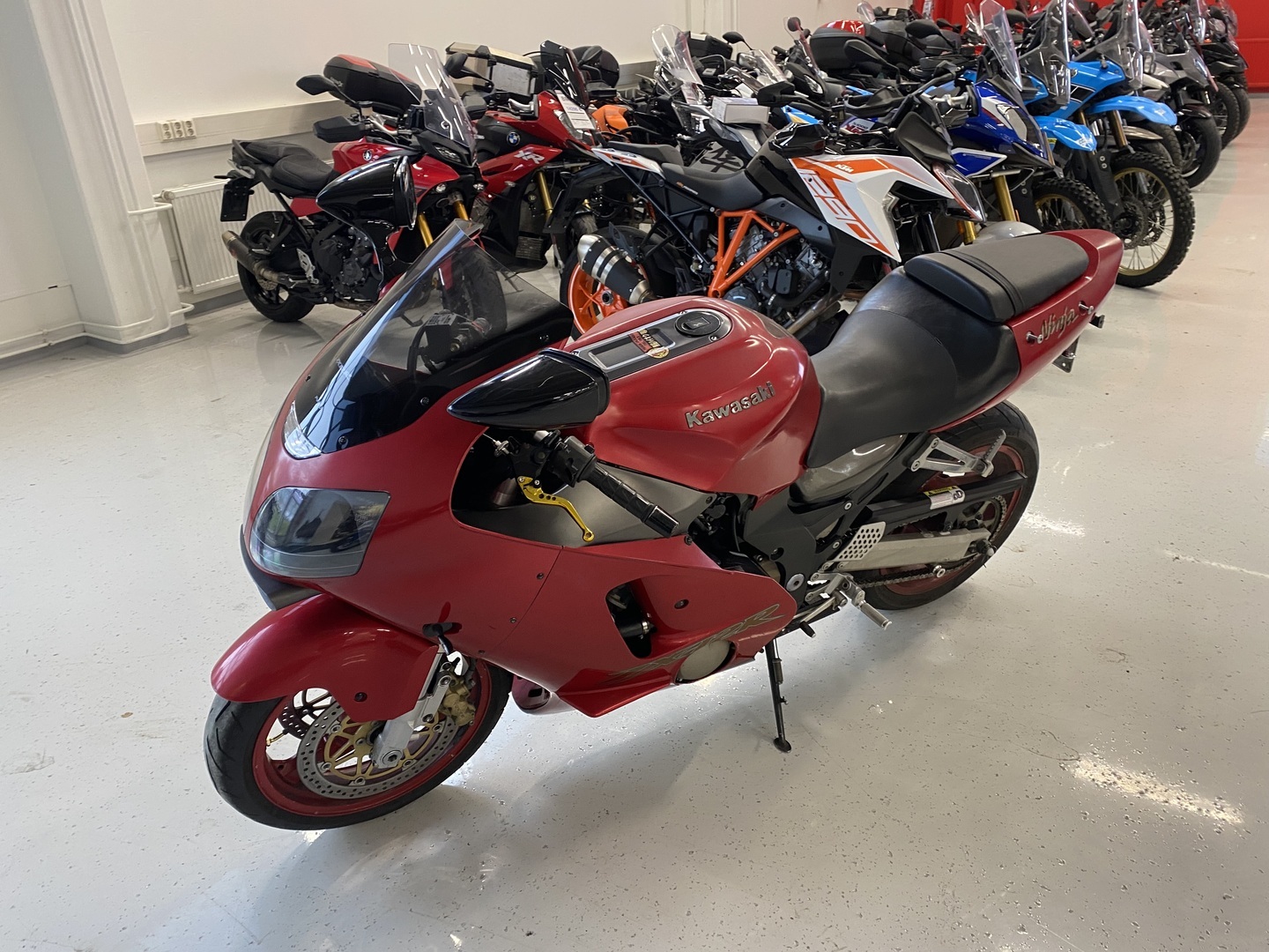 Kawasaki - ZX-12R - // Juuri saapunut! / Säädettävät kahvat / Säädettävä alusta // - Moottoripyörä