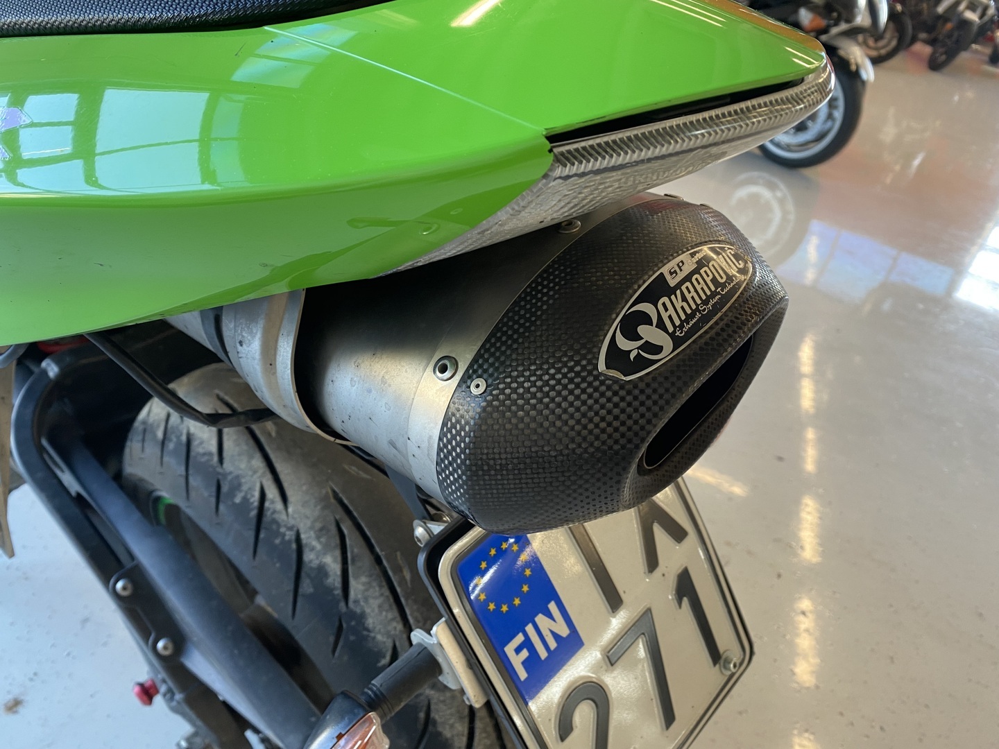 Kawasaki - ZX-6R - // Juuri saapunut! / Suomipyörä / Huoltokirja / Akrapovic // - Moottoripyörä