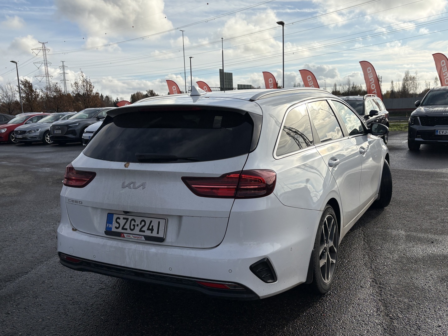 Kia - Ceed - 1,5 T-GDI Mild-Hybrid 160hv Business Premium 5D DCT - Viistoperä