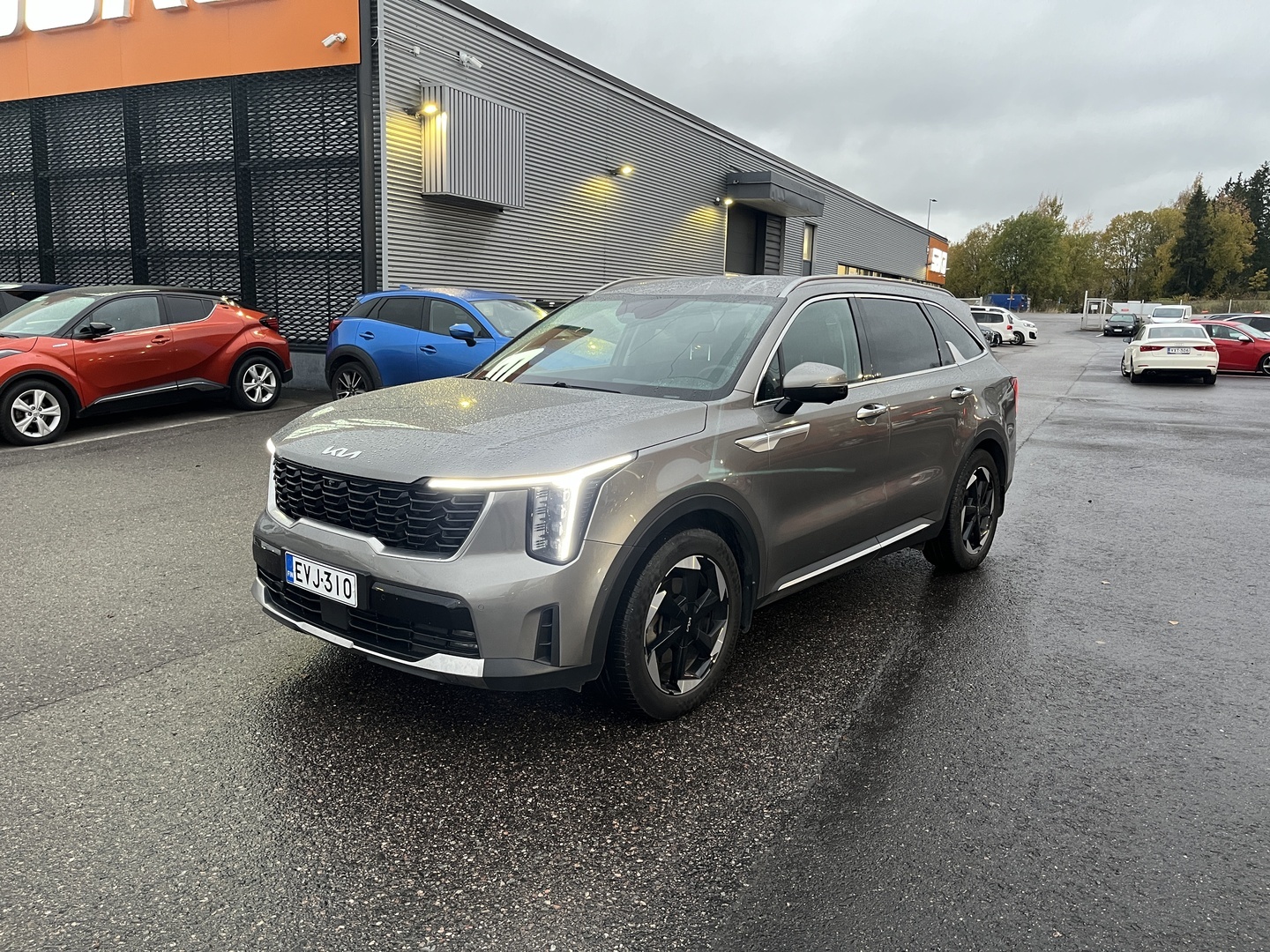 Kia - Sorento - 1,6 T-GDI Plug-in Hybrid AWD Business Luxury AT 5P - Maastoauto