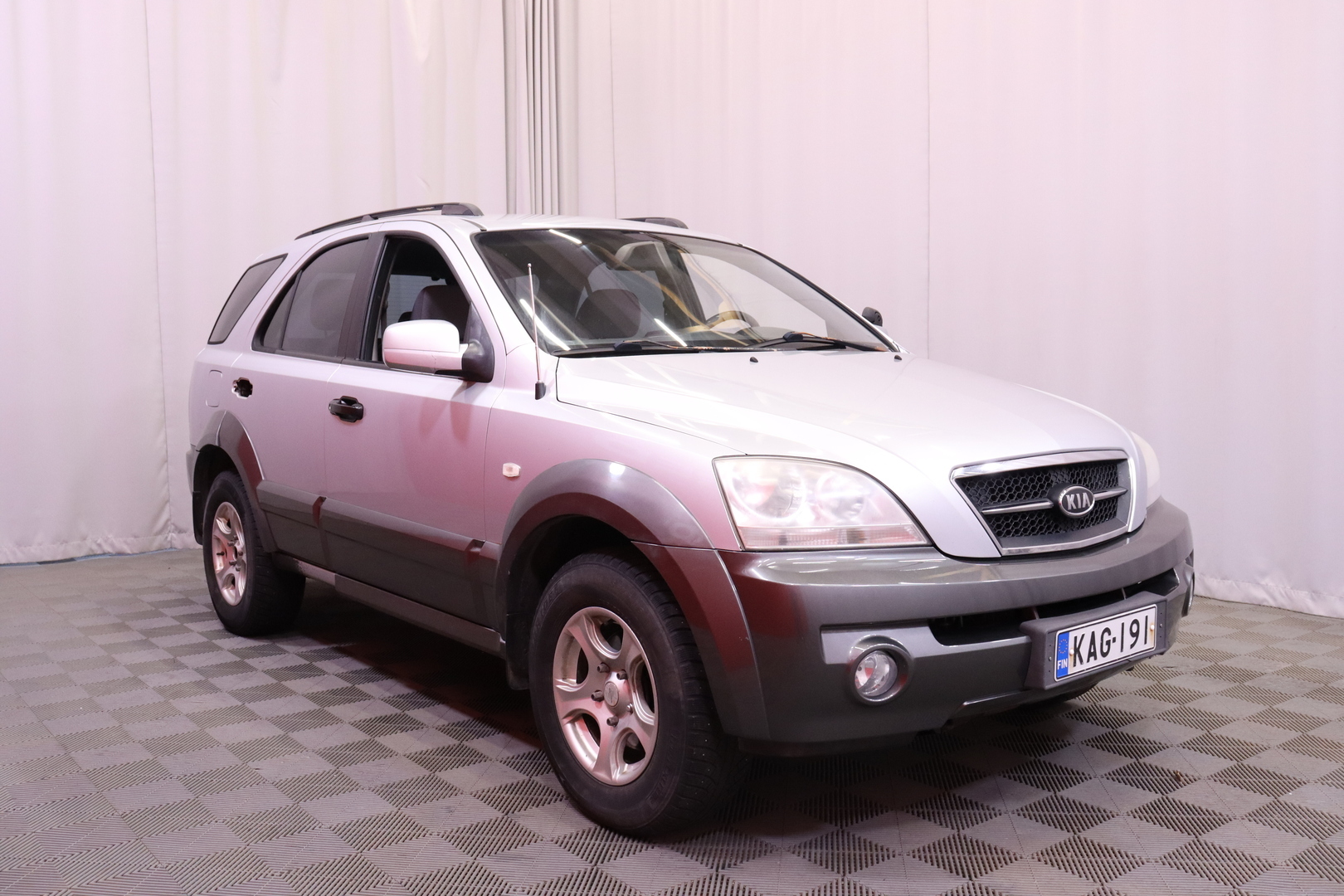 Kia - Sorento - 5D SORENTO SUV 2.5CRDI AUTOMATIC // MYYDÄÄN HUUTOKAUPAT.COM ! // - Tila-auto