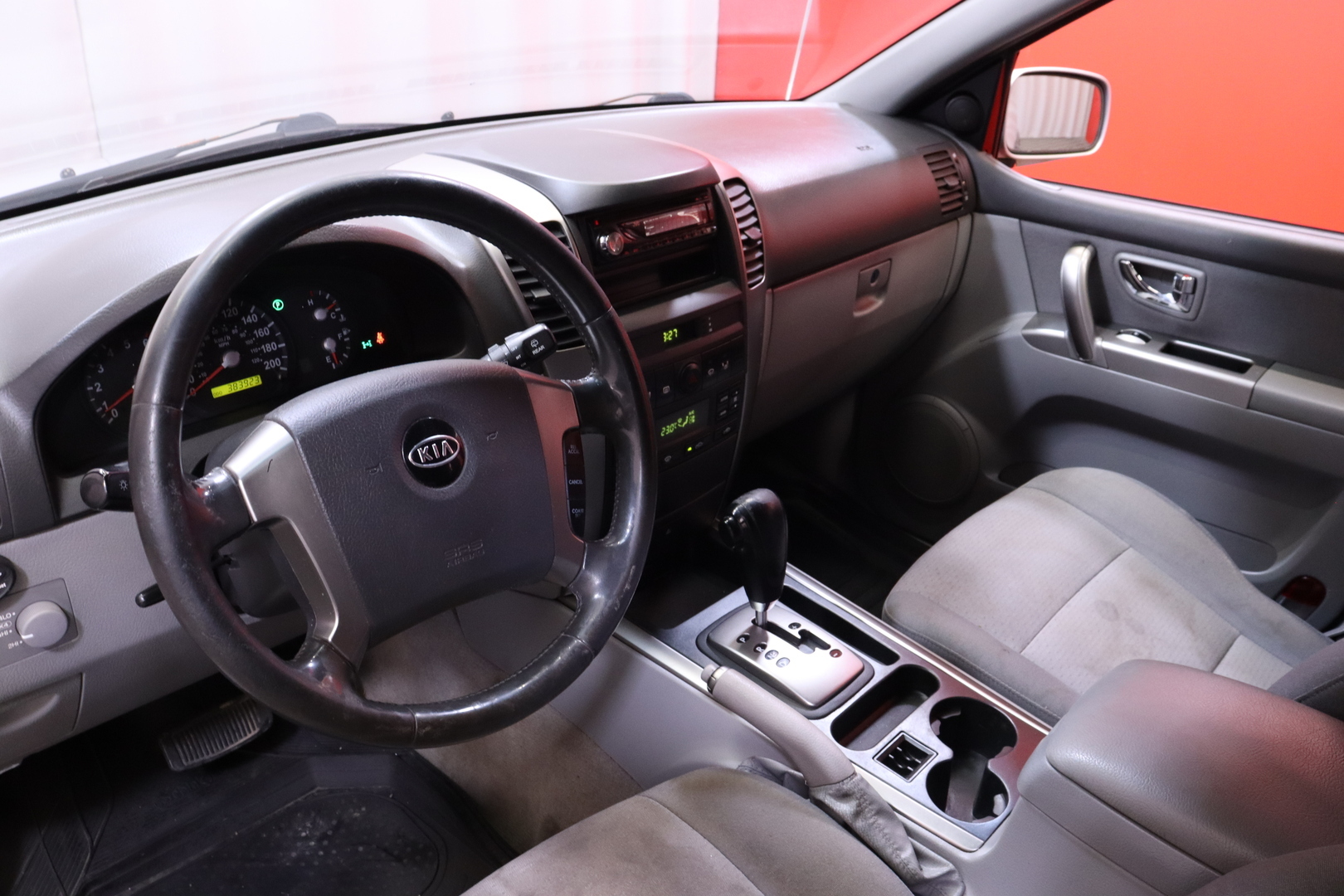 Kia - Sorento - 5D SORENTO SUV 2.5CRDI AUTOMATIC // MYYDÄÄN HUUTOKAUPAT.COM ! // - Tila-auto