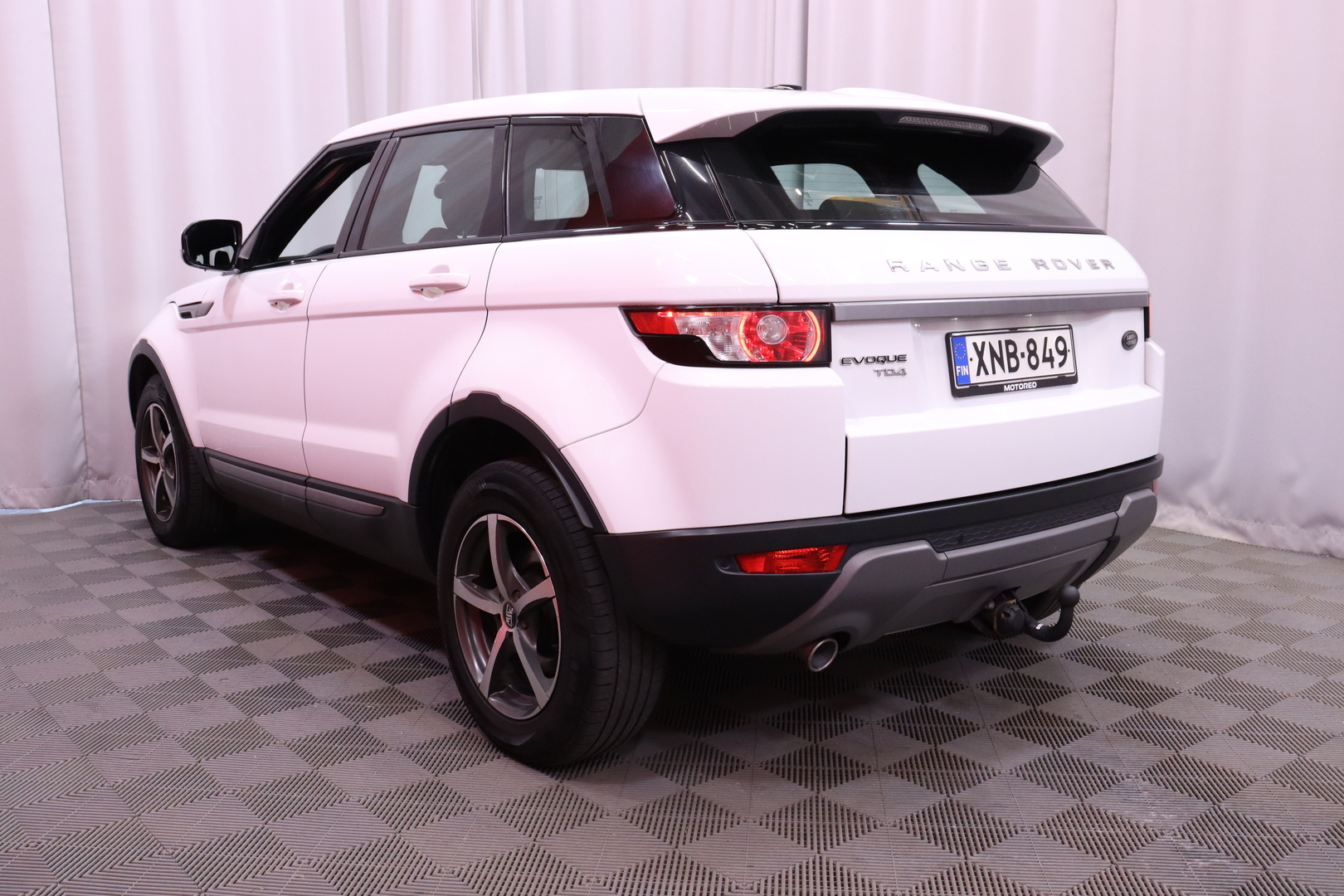 Land Rover - Range Rover Evoque - 2,2 TD4 Pure - Maastoauto