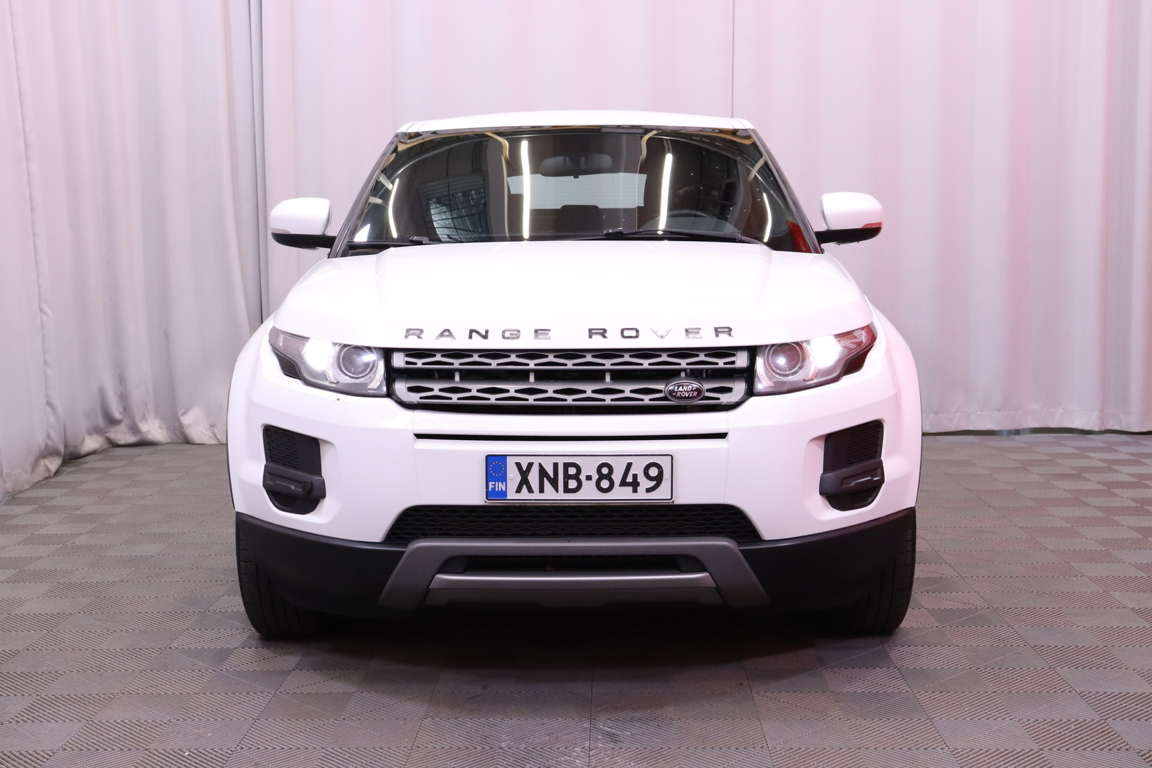 Land Rover - Range Rover Evoque - 2,2 TD4 Pure - Maastoauto