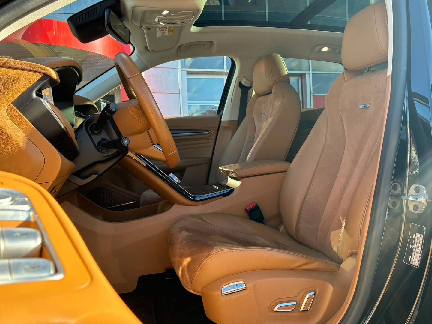 MG - Marvel R - Performance AWD - Maastoauto