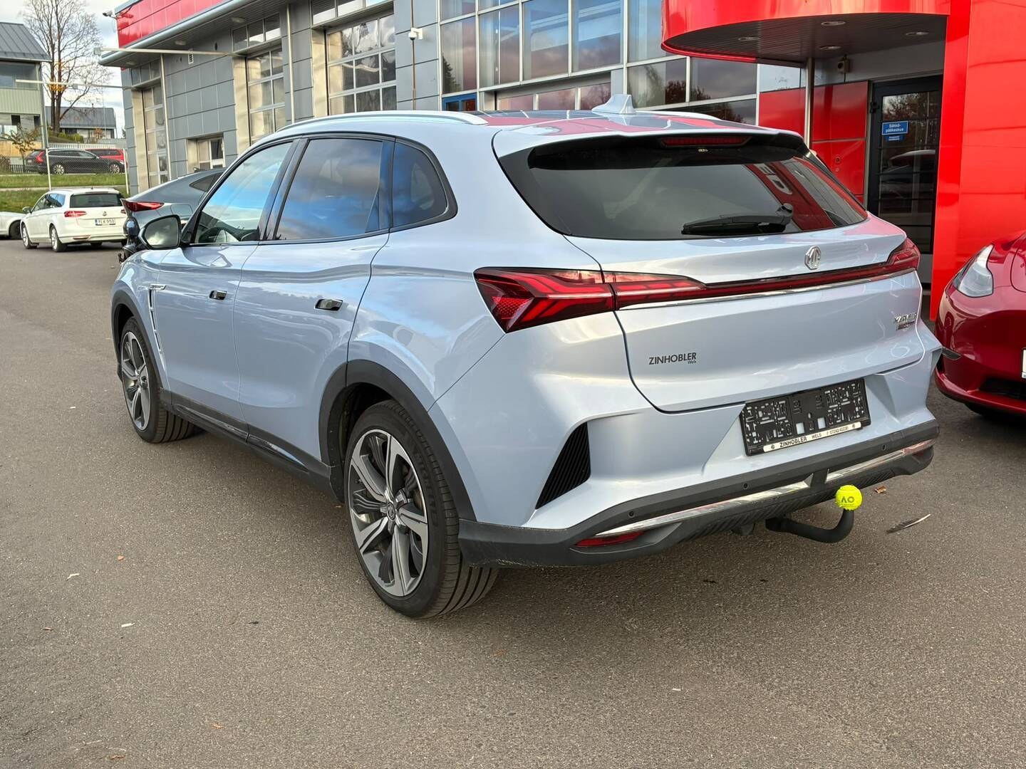 MG - Marvel R - Luxury - Maastoauto