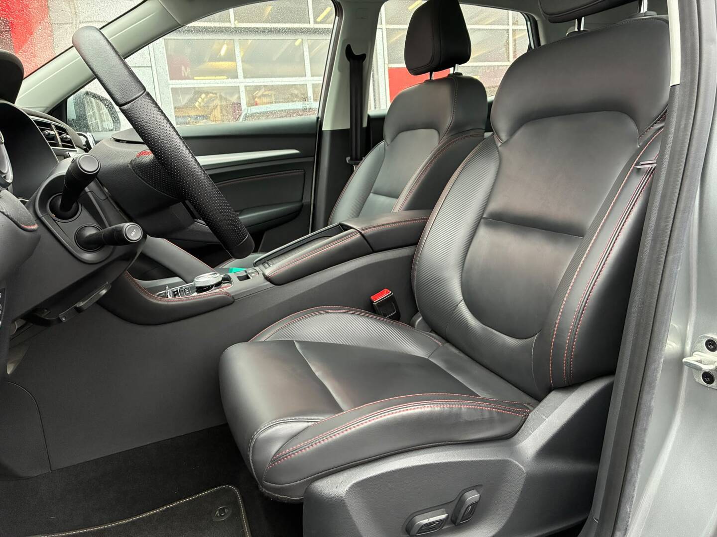 MG - ZS - Luxury - Farmari