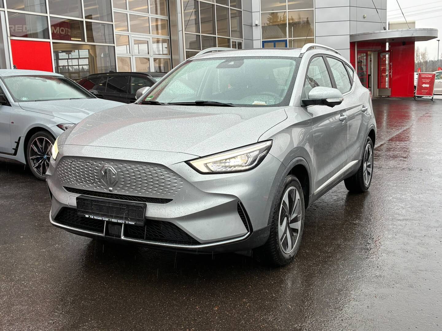 MG - ZS - Luxury - Farmari