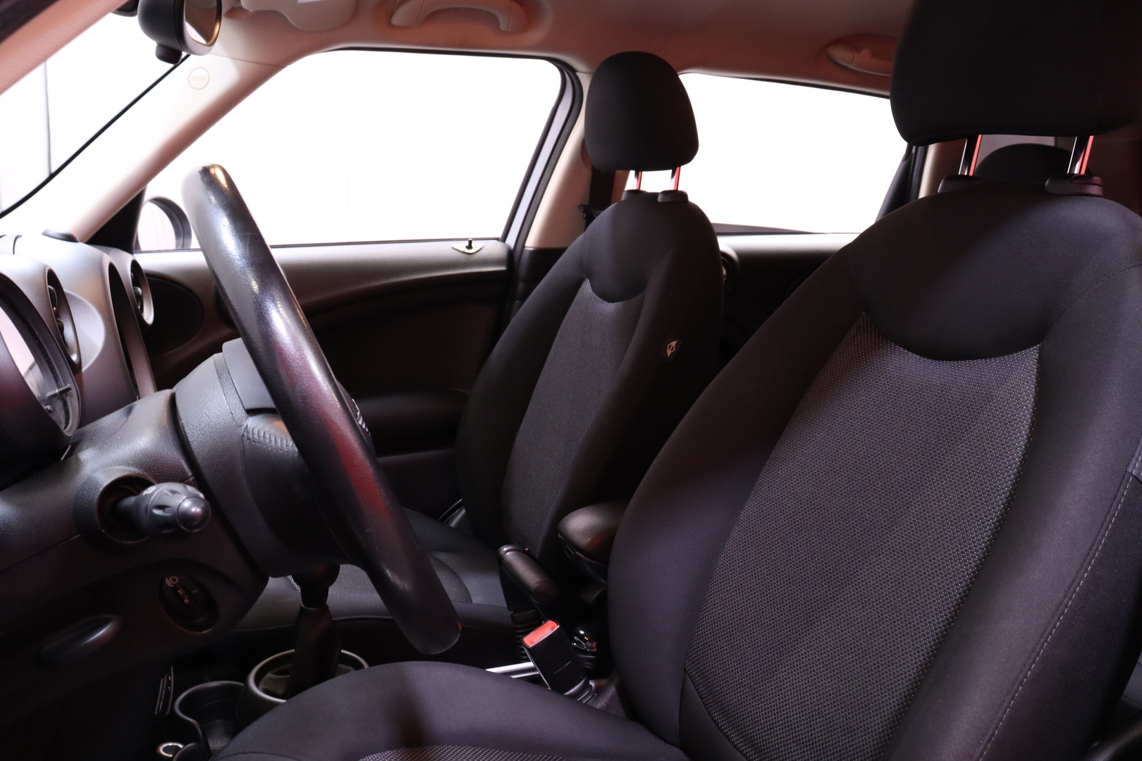 MINI - Cooper D - ALL4 R60 Countryman - Maastoauto