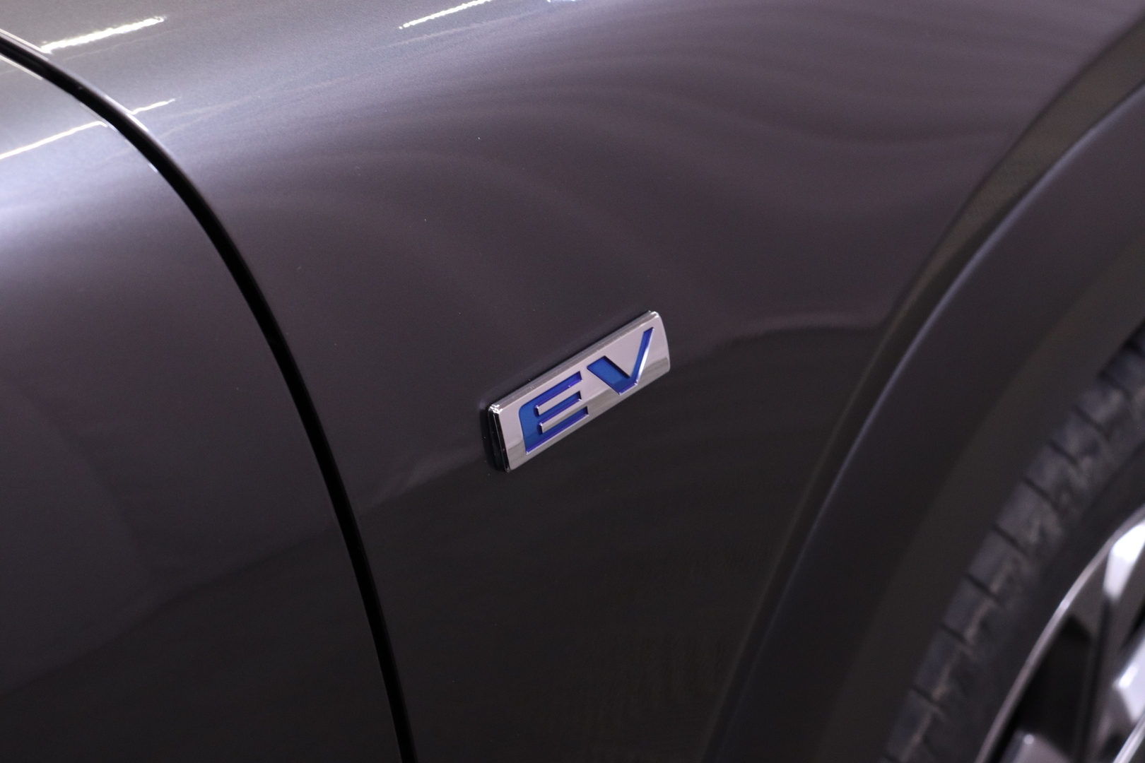 Mazda - MX-30 - 35,5 kWh e-Skyactiv Makoto Modern Confidence - Farmari