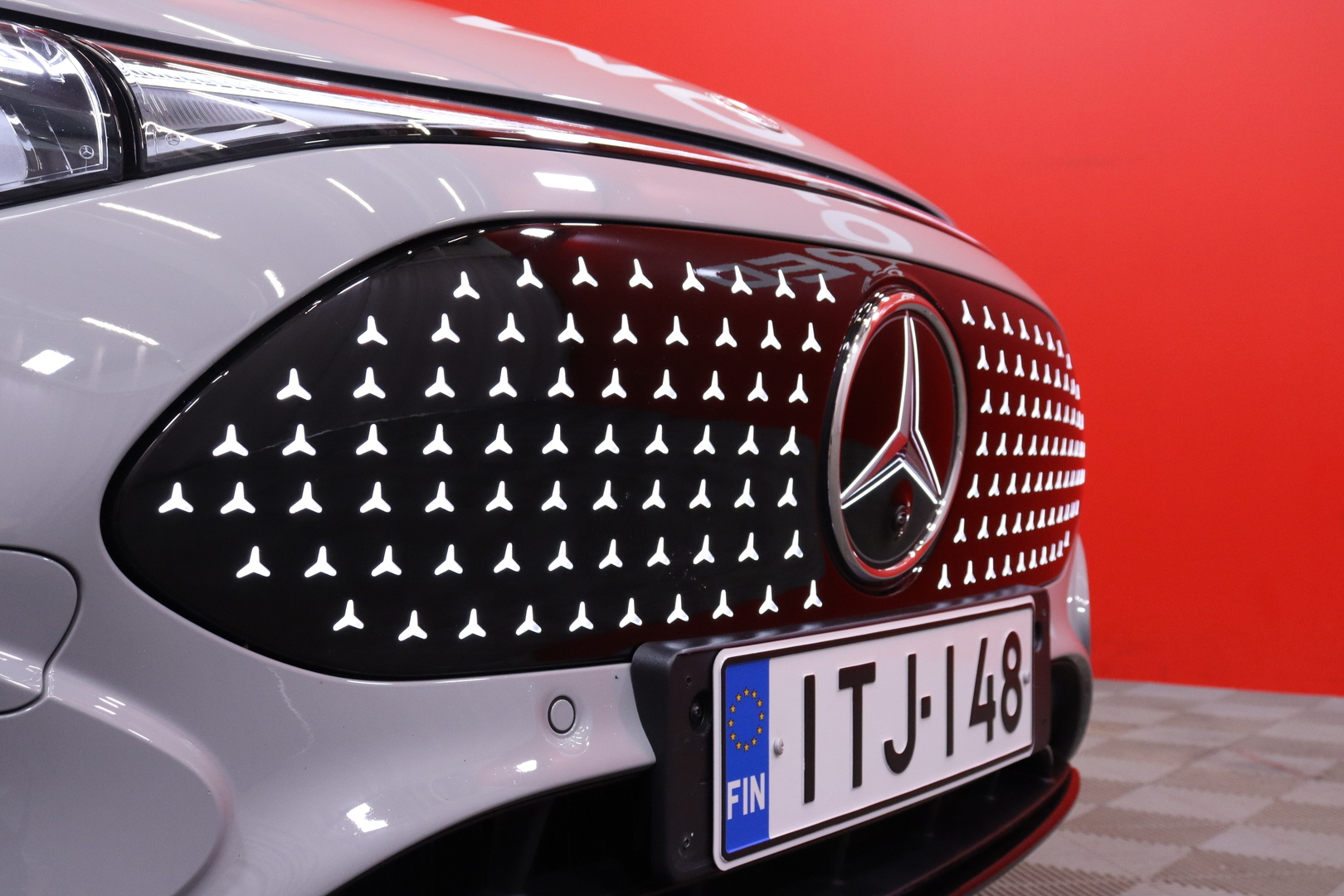 Mercedes-Benz - CLA - 350 4MATIC AMG Line - Sedan